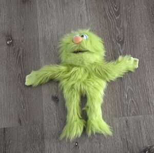 Silly Puppets Fuzzy Scruffy Green Monster 14" Hand Puppet Plush